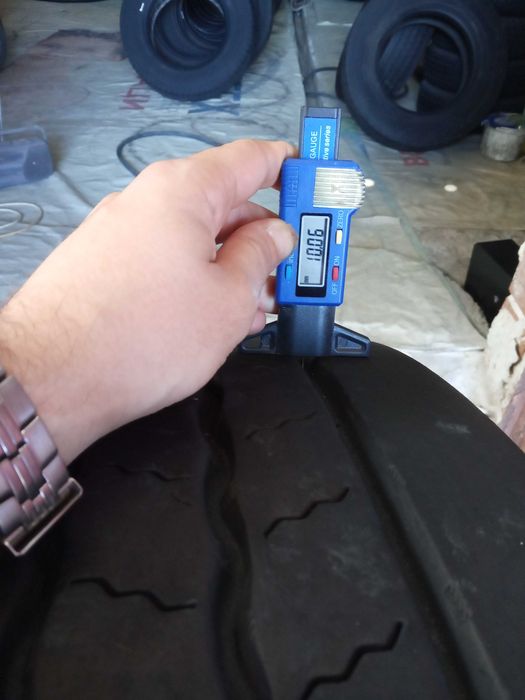 1 тежкотоварна гума 305/70R19.5 Continental Hybrid HS3 148/145M 18PR