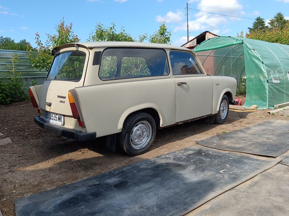 Продавам Трабант 601s