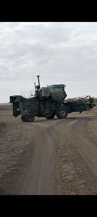 Продам комбайн в хорошем рабочем состоянии