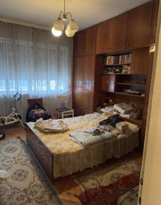 Продава се Многостаен апартамент в Велико Търново, Център - 96 кв.м за 980 €/кв.м - Снимка #3
