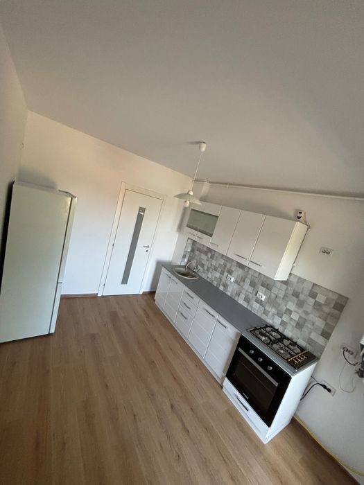 Apartament de închiriat