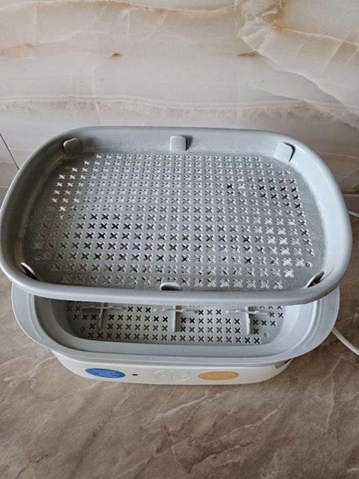 Стерилизатор Tommee Tippee