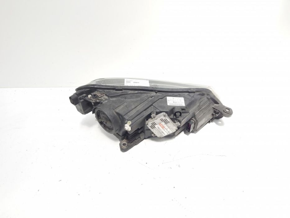 Far stanga cu lupa xenon si led, Skoda Superb III (3V3) piesa originala