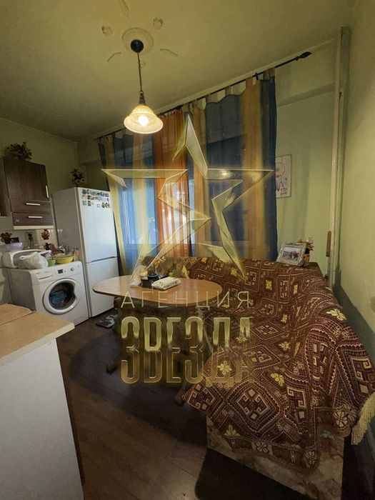 Продава се Тристаен апартамент в Пловдив, Изгрев - 70 кв.м за 1043 €/кв.м - Снимка #4