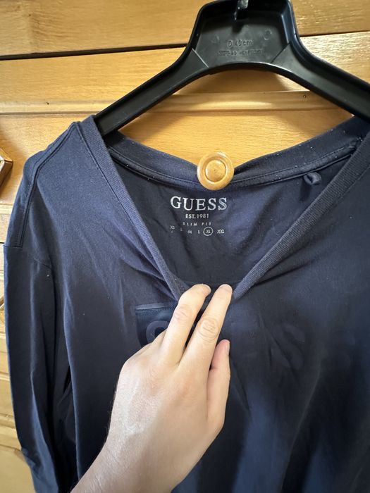 Bluză guess bună