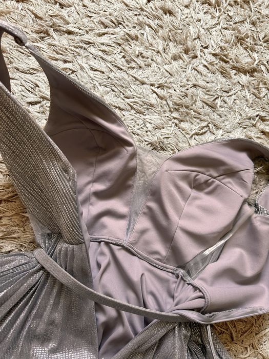 Rochie pt evenimente, curea in talie, Argintie, Marime 36, Noua