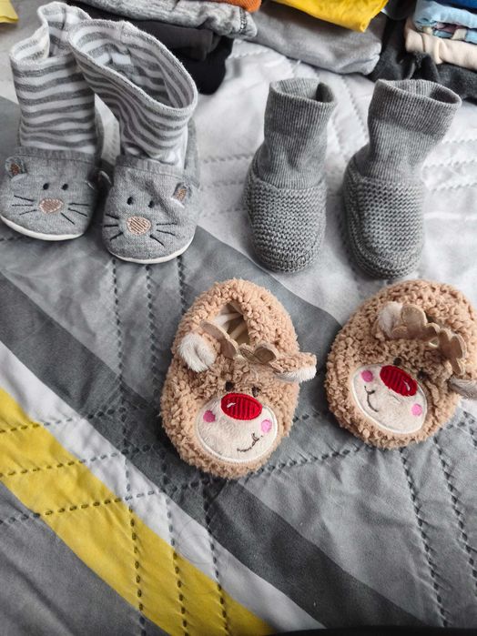 Дрехи за бебе от 3 до 9 месеца