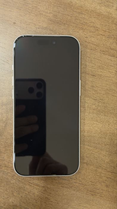 Iphone 17 pro silver