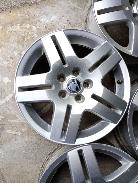 4 jante aliaj 5x100 R15 Skoda Octavia 1 Tour Roomster kamiq Praktik Rapid scala Fabia w polo golf 4 bora