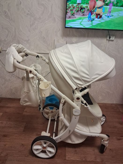 Продам коляску детскую