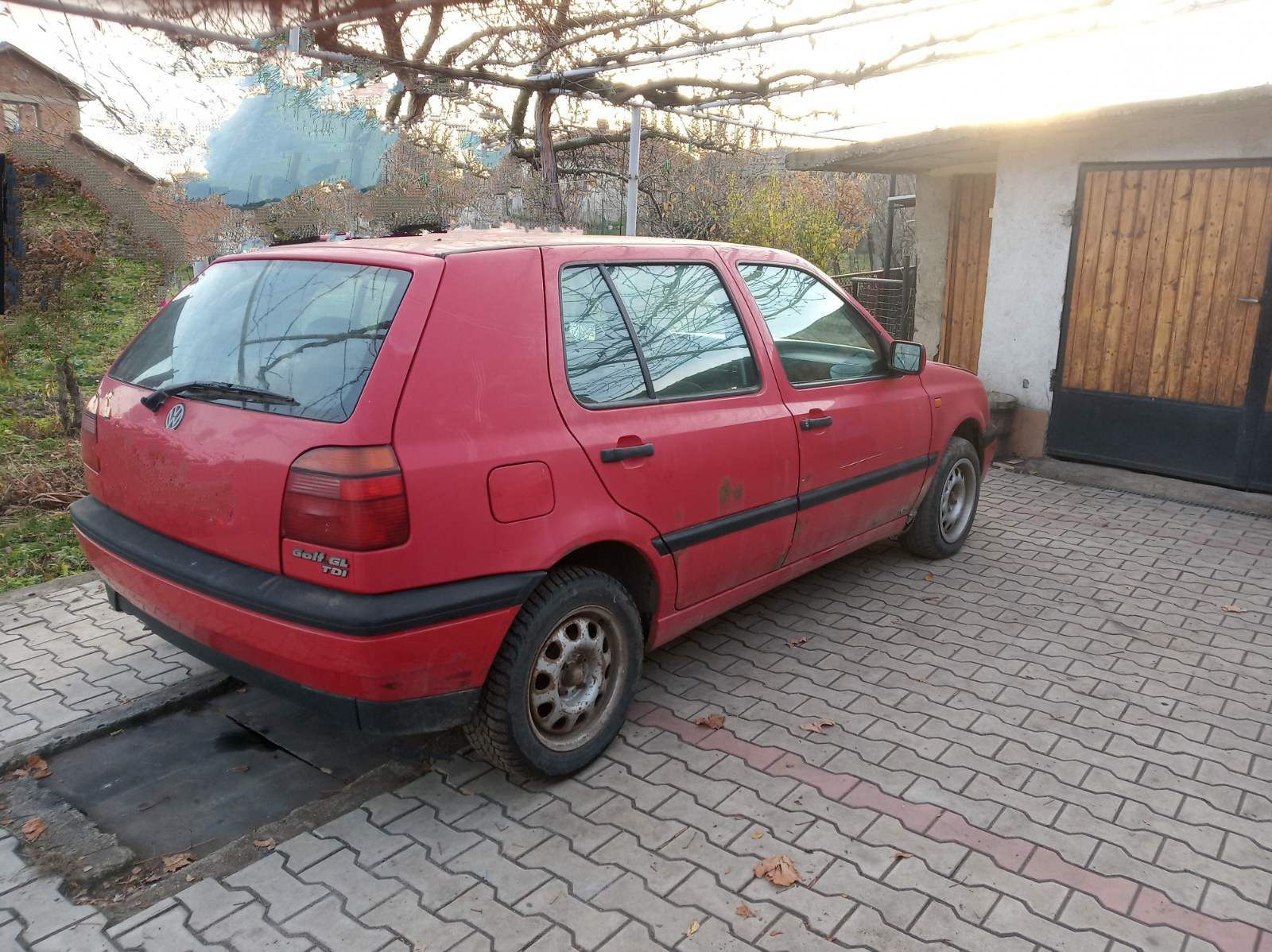 Фолксваген голф 3 на части с. Големо село • OLX.bg