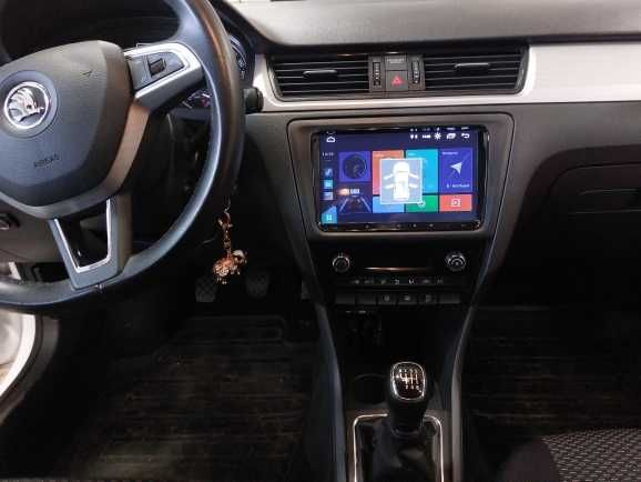 Navigatie 4GB RAM VW Jetta Eos Polo Caddy T5 Skoda Octavia Seat Leon