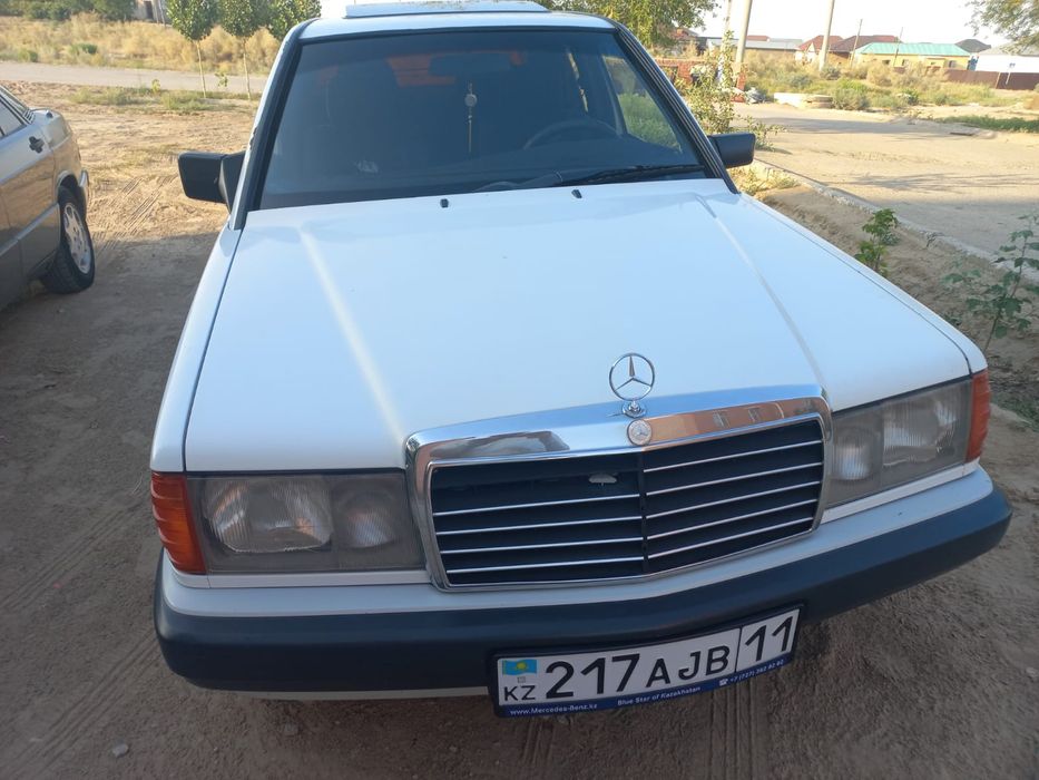 Мерс 190 продаеться !
