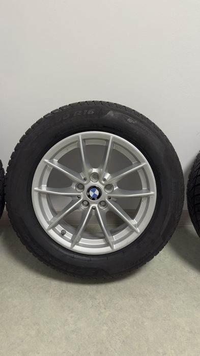 Jante BMW 16 5x112 + cauciucuri iarna Pirelli 205/60/16 Dot 2022/2019
