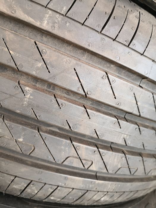 215 50 18 цола нови гуми Goodyear dot 21 24