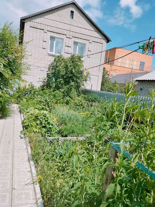 Продам дом в центре Костаная