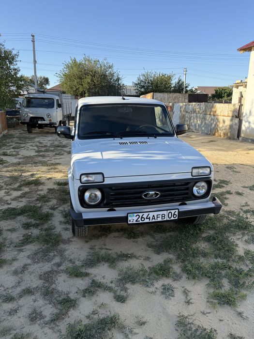 Нива Легенд 2121 4х4