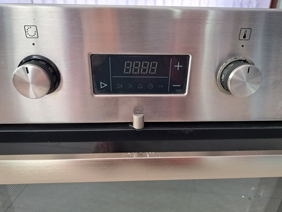 Фурна за вграждане Gorenje