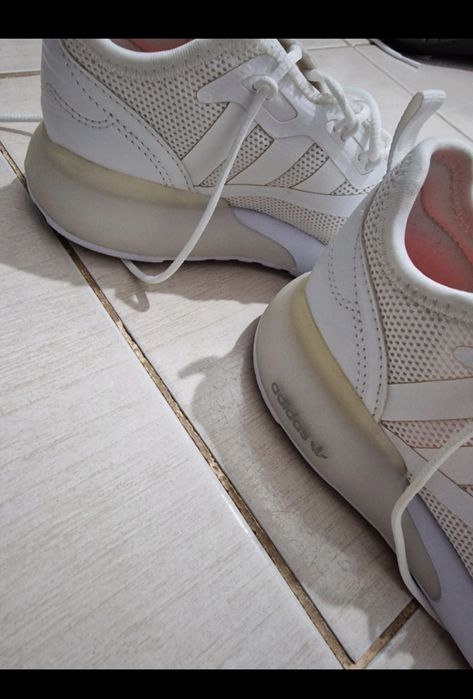 Încălțăminte Adidas