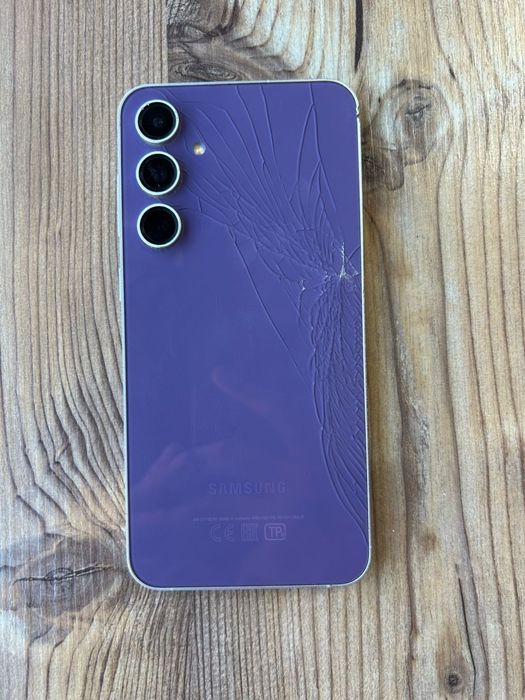 Продам или обменяю samsung s23fe