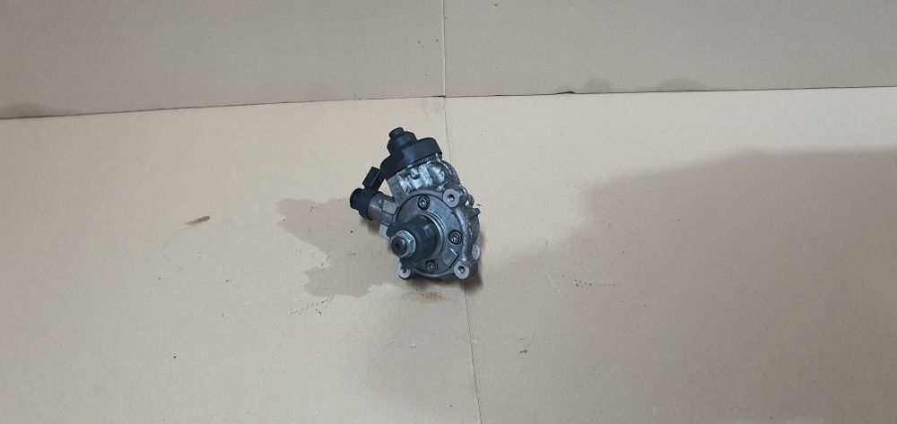 Pompa inalta presiune 2.0 tdi euro 6 04L130755D golf 7 passat b8 audi