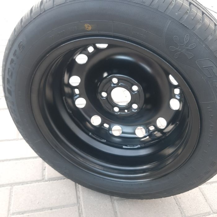 Продам 185 60 r15   1штук