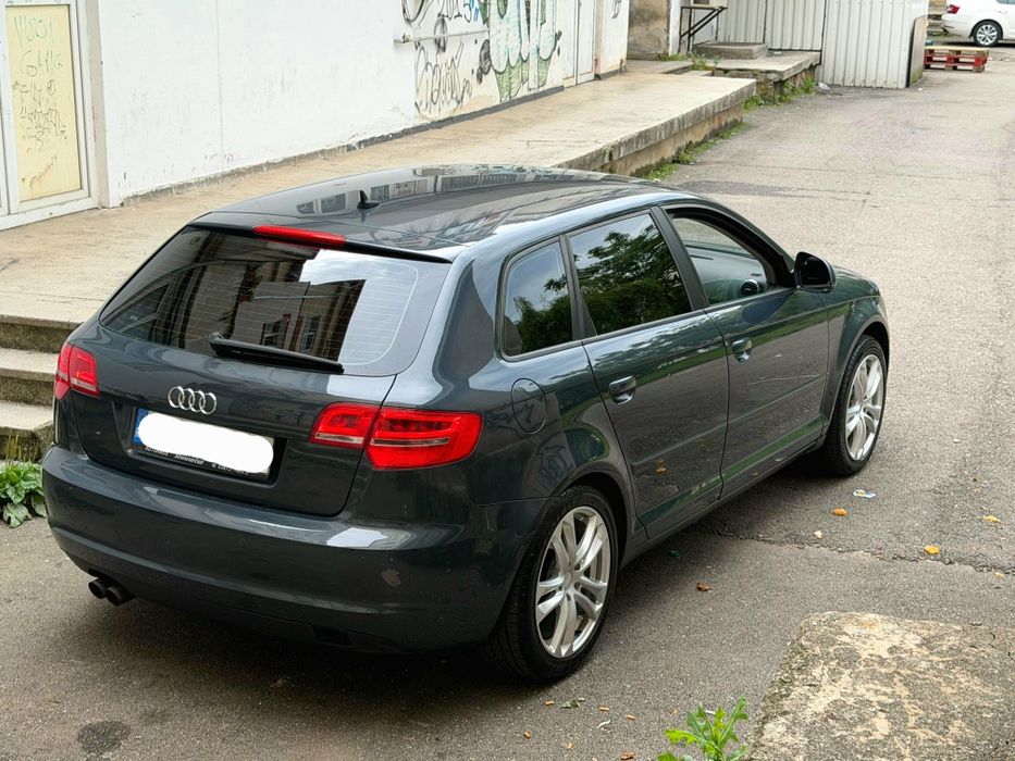 Audi a3 2011 automat  1.4 tsi 122cp