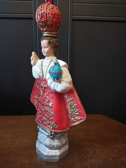 Statueta catolică Isus copil din Praga