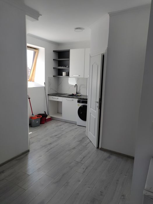 Chirie regim hotelier,Micro 17