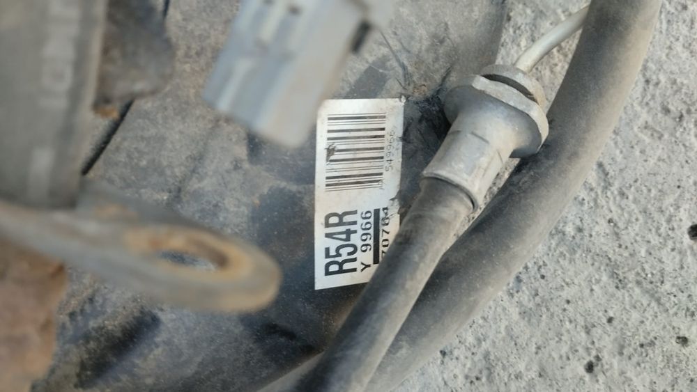 Задние цапфы Camry 40