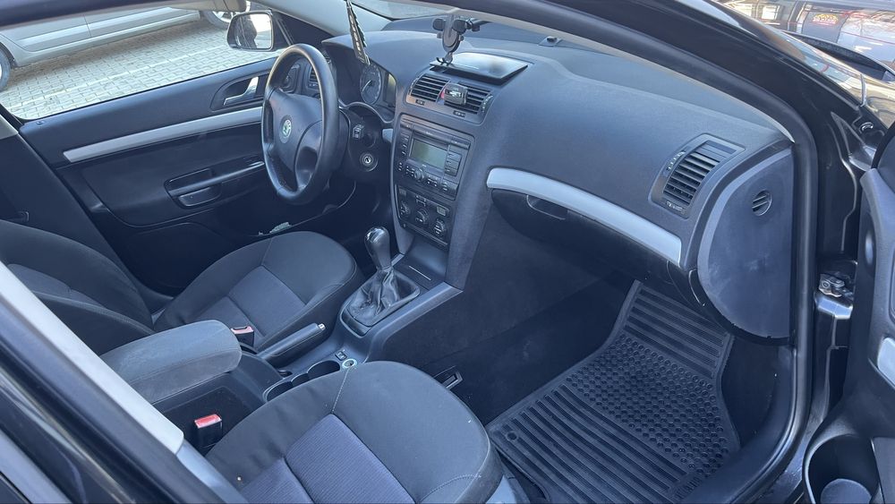 Skoda octavia 1.6 benzina