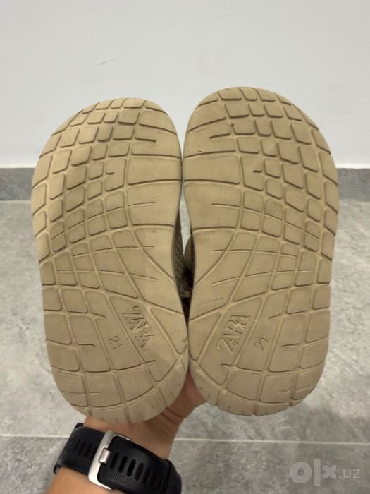 Кроссовки Zara 21 унисекс