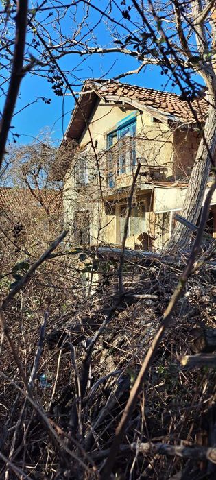 Продавам  къща гр.София, кв."Овча купел"