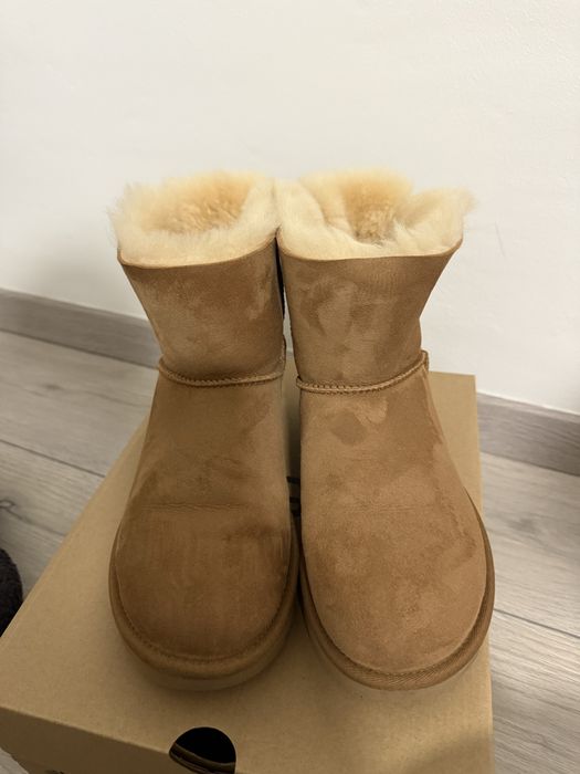 Ugg camel piele