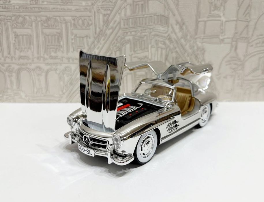 Mercedes-Benz 300 SL, 1:24! Металлическая модель со светом и звуком