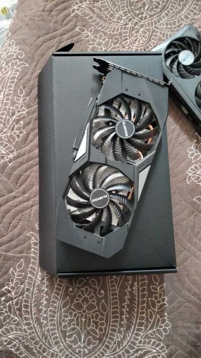 Gtx Gigabyte 1650 OC (4GB)