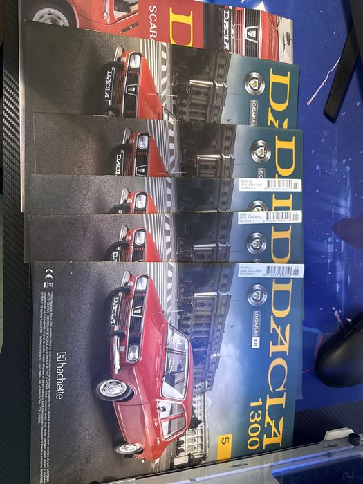 Macheta Dacia 1/8 piese