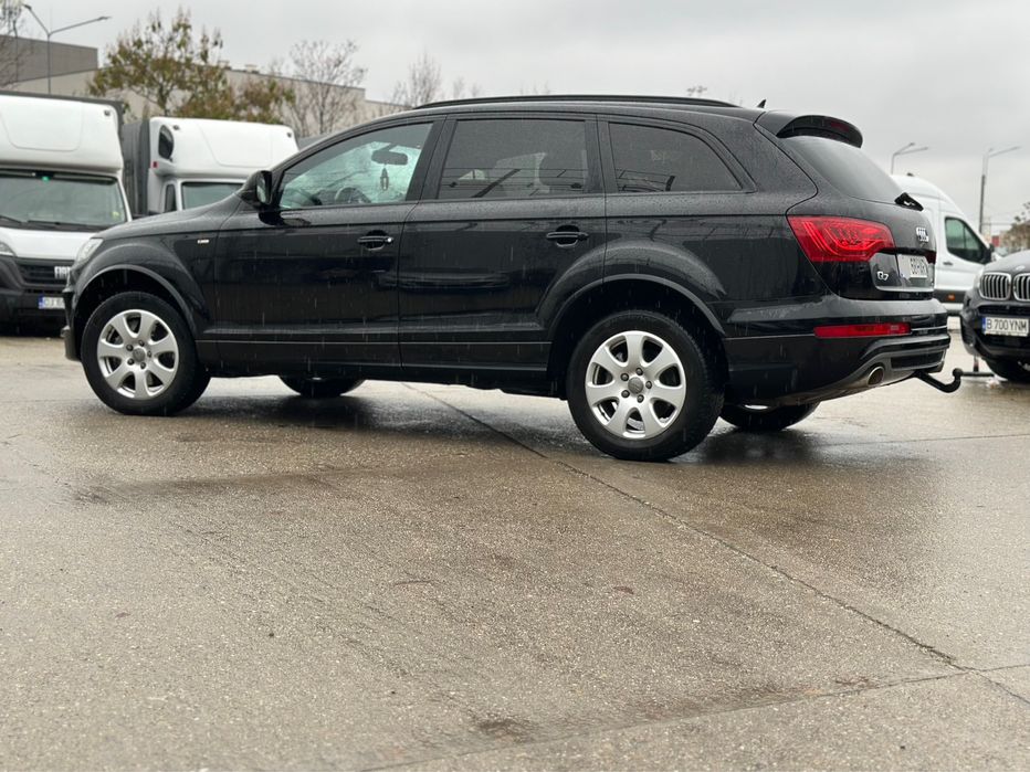 Audi Q7 sline plus/an fab 2014/zero daune in istoric/stare noua