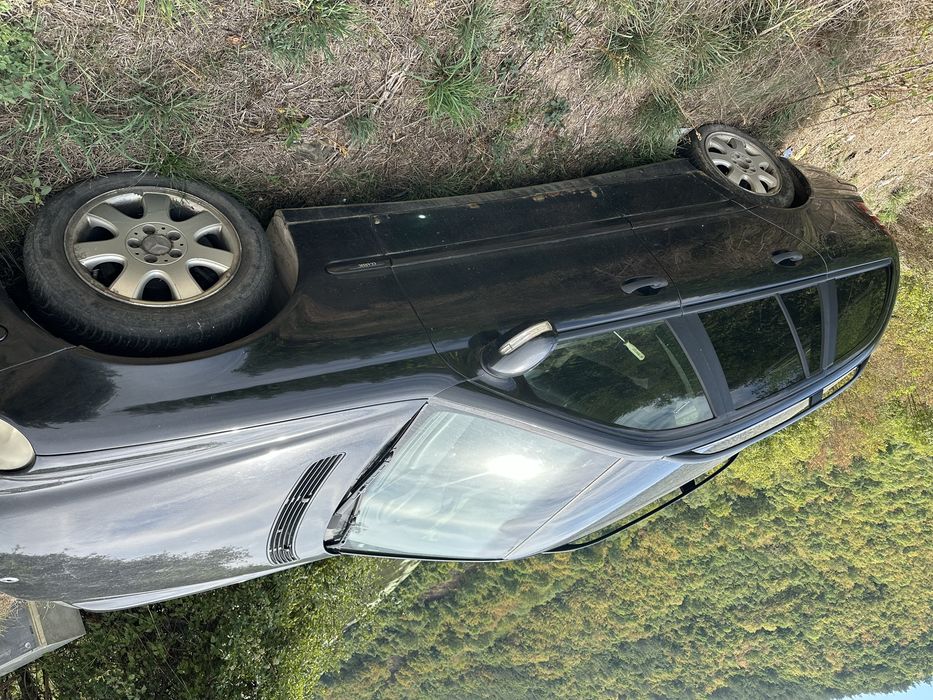 Мерцедес c200 122к.с