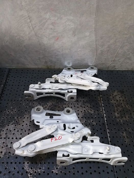 Set balamale capota cu telescoape stanga dreapta bmw seria 1 f20 r630924 l610824