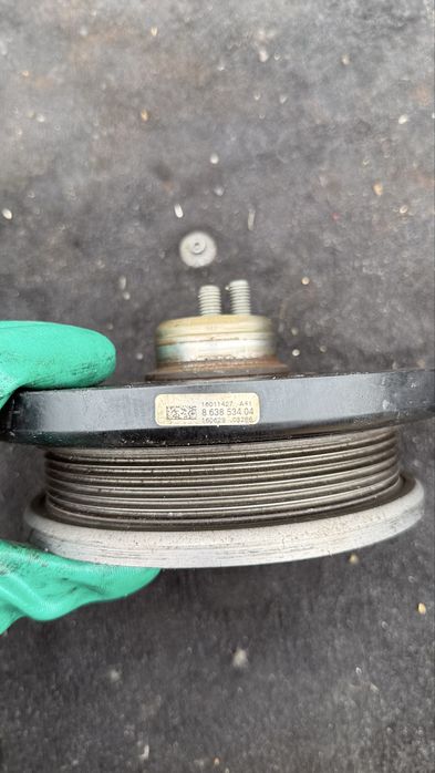 Шайба на Колянов вал за БМВ G01 G20 G30 F30 F20  B58