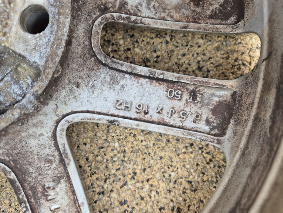 Vând jante de Wv Golf 5,6,7 Passat 5/112/16