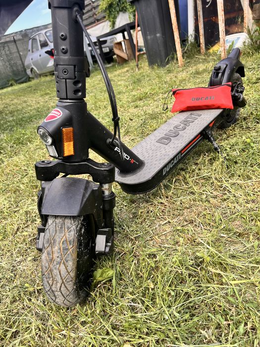 vand 3 trotinete electrice DUCATI-XIAOMI