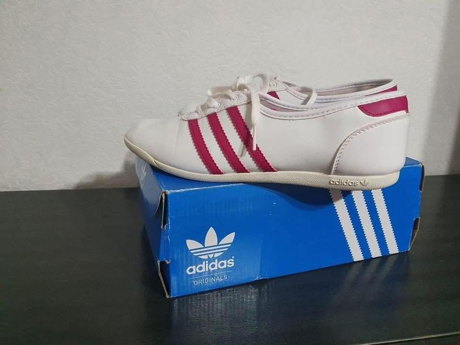 Маратонки Adidas