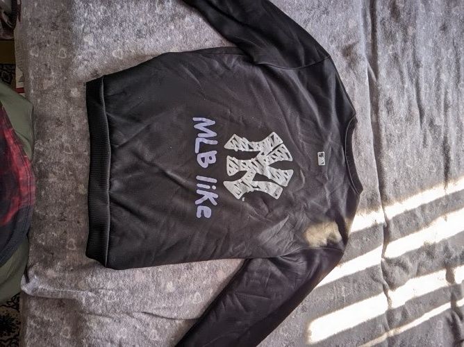 Продам 3 кофты не дорого