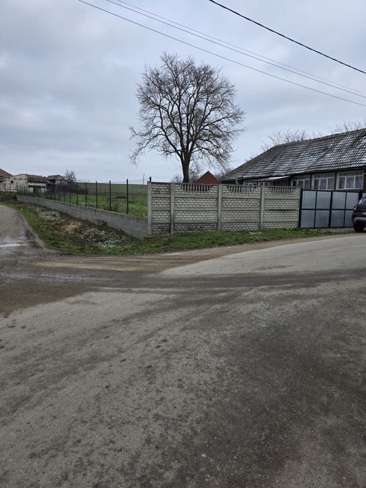 Vând casă în Paușa