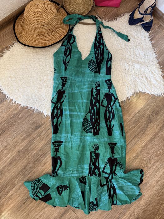 Дамски рокли zara bershka pull&bear nicole collection