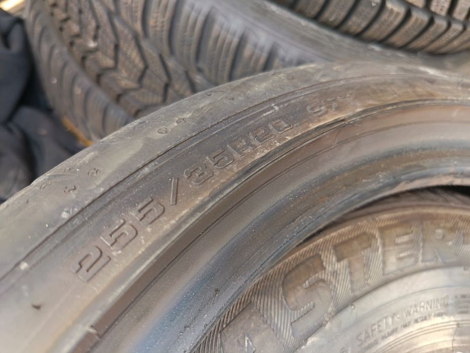 Anvelope vara 255 35 20 Goodyear 2022 5.5mm