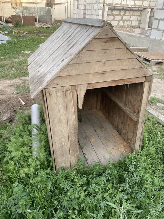 Продам будку для большой собаки