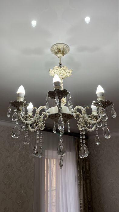 Срочно продом люстра бу